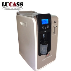Máy tạo oxy 5 lít/phút Lucass SZ-5BW có chức năng xông