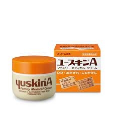 Kem trị nứt nẻ, chàm ngứa da Yuskin A Medical Cream 70g