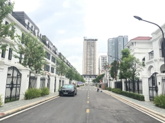 CẦN BÁN BIỆT THỰ, SHOPHOUSE EMBASSY GARDEN KĐT TÂY HỒ TÂY  - SỔ ĐỎ TRAO TAY