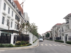 Cho thuê shophouse Embassy Garden căn LKB11 diện tích 140m2