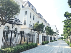 Cho thuê Biệt thự phố Nguyễn Văn Huyên tại dự án Embassy Garden