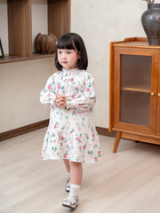 Váy tay lỡ muslin thỏ và hoa