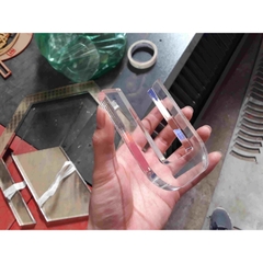 Mẫu cắt Laser tháng 4.