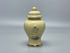Chóe Thờ Họa Tiết Hoa Sen Gốm Chu Đậu Vàng Kim