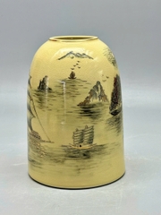 Chuông Cao 25cm Thuận Buồm Xuôi Gió Gốm Vẽ Vàng
