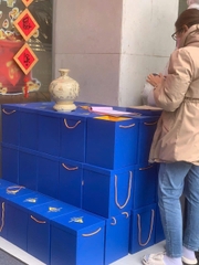 Bình Vạn Phúc Hoa Dây In Chữ Và Logo Doanh Nghiệp