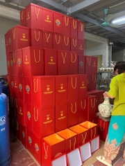 Bình Phú Quý Tứ Cảnh In Chữ Và Logo Đơn Vị Gốm Truyền Thống
