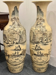 Lục Bình Cao 1,35m Cả Đế Hoạ Tiết Vinh Quy Bái Tổ Gốm Chu Đậu Vẽ Vàng