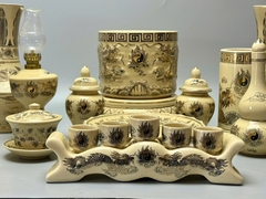 SET Đồ Thờ Cho Ban Thờ 1,27m Bát Hương Đắp Nổi Gốm Chu Đậu Vẽ Vàng