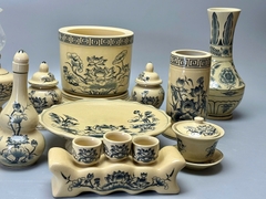 Bộ Đồ Thờ Hoạ Tiết Hoa Sen Cho Ban Thờ 1,07m Gốm Chu Đậu Truyền Thống