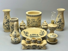 Bộ Đồ Thờ Hoạ Tiết Hoa Sen Cho Ban Thờ 1,07m Gốm Chu Đậu Truyền Thống