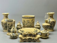 Bộ Đồ Thờ Hoạ Tiết Hoa Sen Cho Ban Thờ 1,27m Gốm Chu Đậu Vẽ Vàng