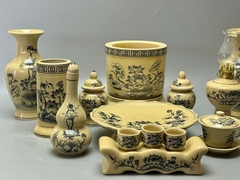 Bộ Đồ Thờ Hoạ Tiết Hoa Sen Cho Ban Thờ 1,27m Gốm Chu Đậu Vẽ Vàng