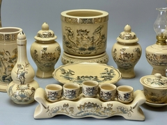 Bộ Đồ Thờ Cho Ban 1,27m-1,53m Hoạ Tiết Hoa Sen Gốm Chu Đậu Vẽ Vàng