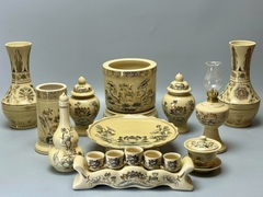 Bộ Đồ Thờ Hoạ Tiết Hoa Sen Cho Ban 1,57m Gốm Chu Đậu Vẽ Vàng