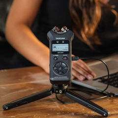 MÁY GHI ÂM TASCAM DR-07X