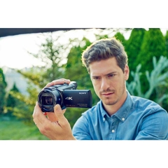 Máy quay phim 4K Sony FDR-AX53