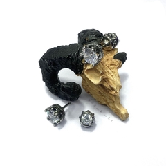 Khuyên tai đá 2 đầu  KTG042302