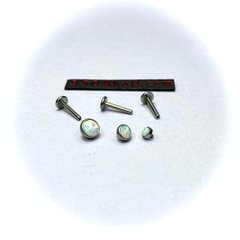 Khuyên đá màu trắng 3/4/5mm (100k/120k/150k)  KB143
