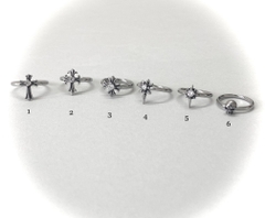 Nhẫn CH ch012212 size ngón út nam