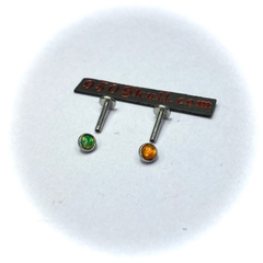 Khuyên đá màu   4mm KM142