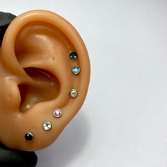 Khuyên tai đá 4mm 6 màu  KTD260