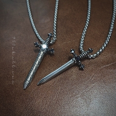 Vòng cổ kiếm  072204