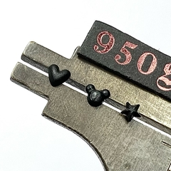 Khuyên nhựa KN194