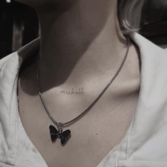 Vòng cổ bướm skull