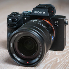 Máy ảnh Sony A7 Mark III