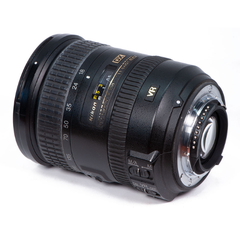 Ống kính Nikon AF-S 18-200mm DX VR II