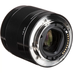Ống kính Sony E 50mm F1.8 OSS