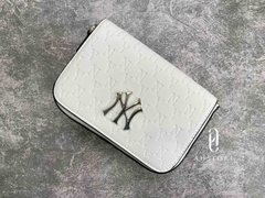 [MLB] Túi đeo chéo da phom chữ nhật thời trang Monogram Embo