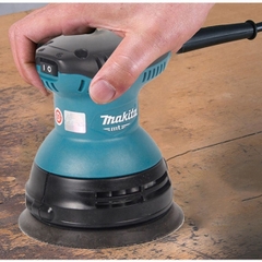 Máy chà nhám tròn MAKITA - M9202B (240W)