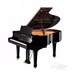 Yamaha Grand GC2 PE