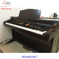 ROLAND KR-7