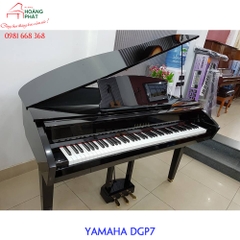 YAMAHA DGP 7 Hybrid Piano