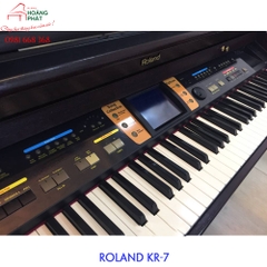 ROLAND KR-7