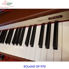 ROLAND DP-970