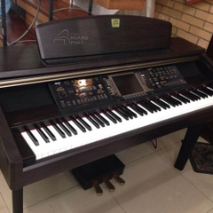 YAMAHA CVP207