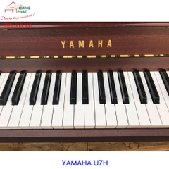 YAMAHA U7H