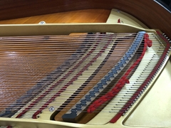 YAMAHA C3 (seri 3940240)