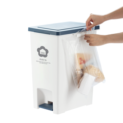 Thùng rác đạp chữ nhật Hiro 30L (kèm ruột)