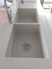 Đá nhân tạo solid surface ốp chậu rửa đôi