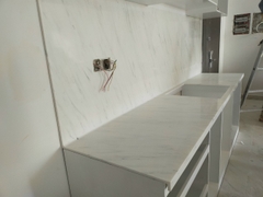 Đá nhân tạo solid surface màu vân mây