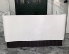 Đá solid surface đẹp ốp quầy uốn cong