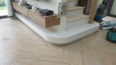 Đá nhân tạo solid surface ốp bệ cầu thang