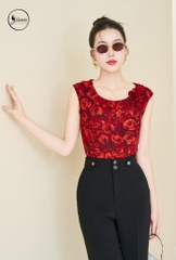 Áo sát nách cổ tròn đính hoa đỏ