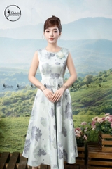 Đầm sát nách cổ thuyền màu xanh