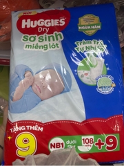 Tã lót Huggies Size NB